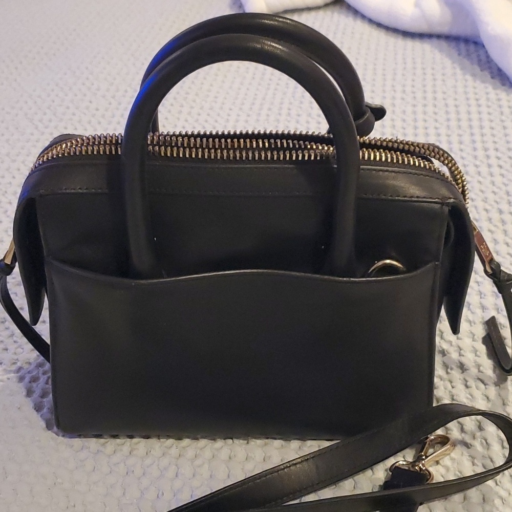 Vince Camuto Signature Crossbody Satchel Bag (#8) - Picture 5 of 12